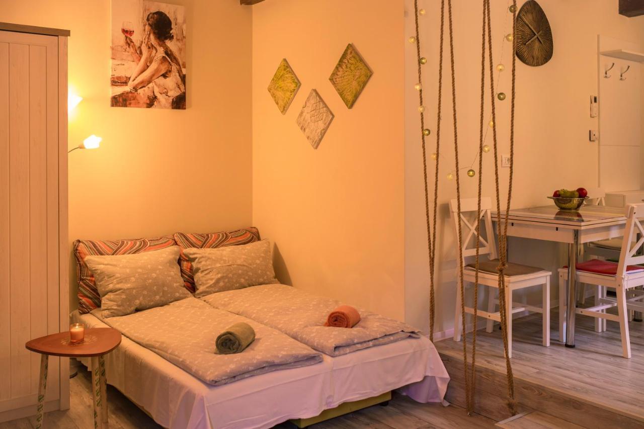 Seek And Hide - Little Emma'S Hideaway Braşov Extérieur photo